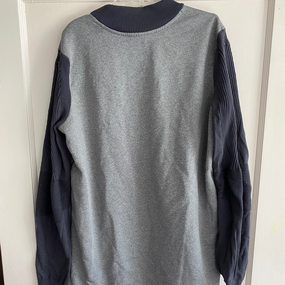 Men’s Nike Pullover - Picture 4 of 4